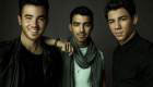 Music : Jonas Brothers - Pom Poms