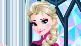 elsa frozen 2 dress up games